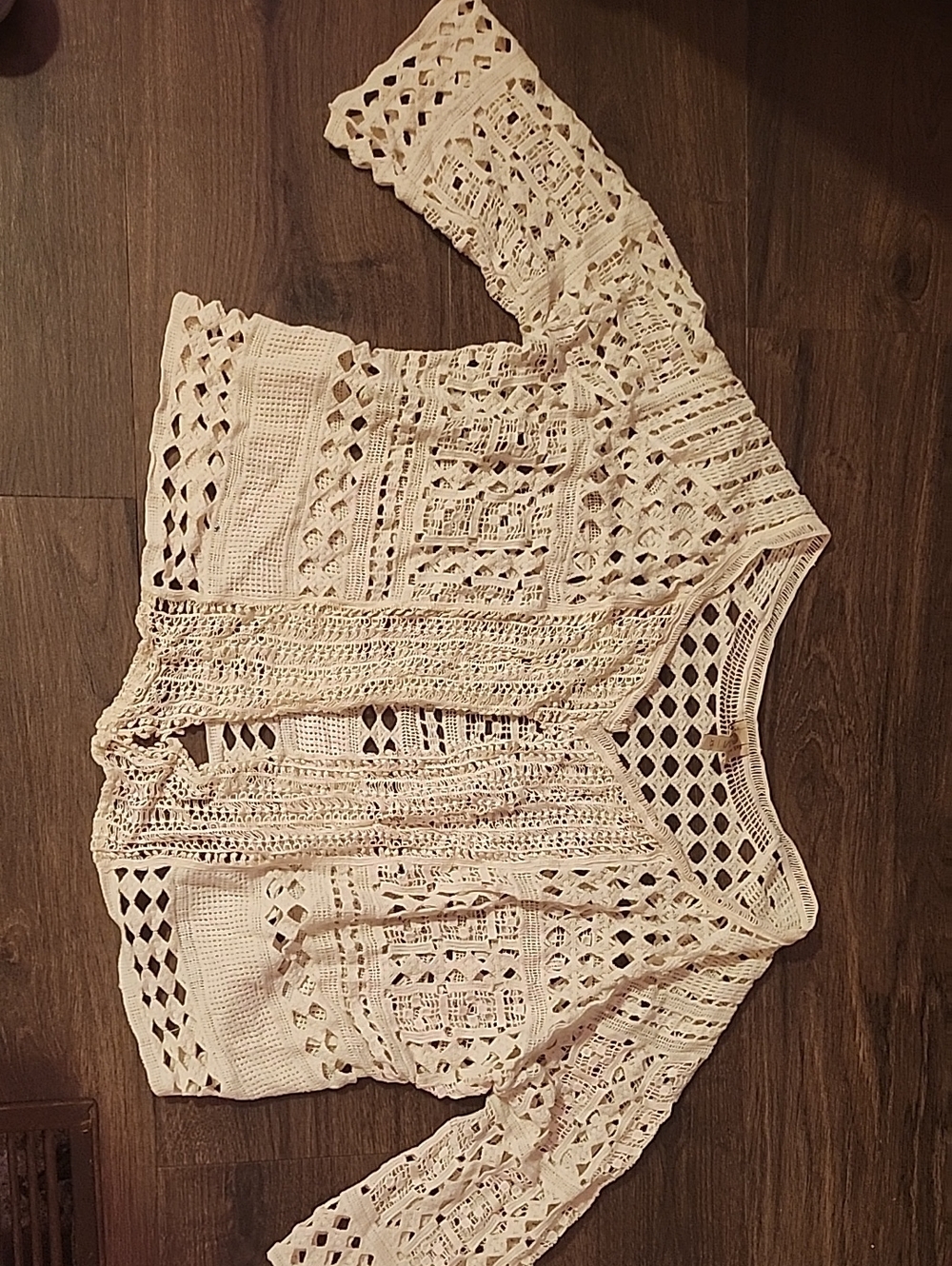 XS XCVI Cream Crochet Knit Openwork Top (Origionally 50$)